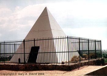 Hunt mausoleum.jpg